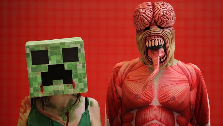 Minecraft: Through the Nether Portal